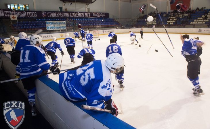 Финал Чемпионата SibStudentHockey начался в Барнауле