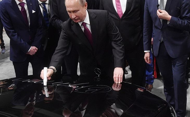 Владимир Путин открыл российский завод Mercedes-Benz