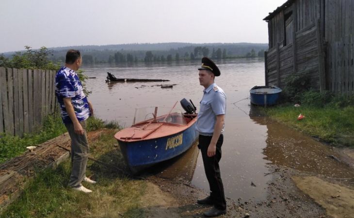 Волонтер рассказала о мародерстве в подтопленных районах Иркутской области