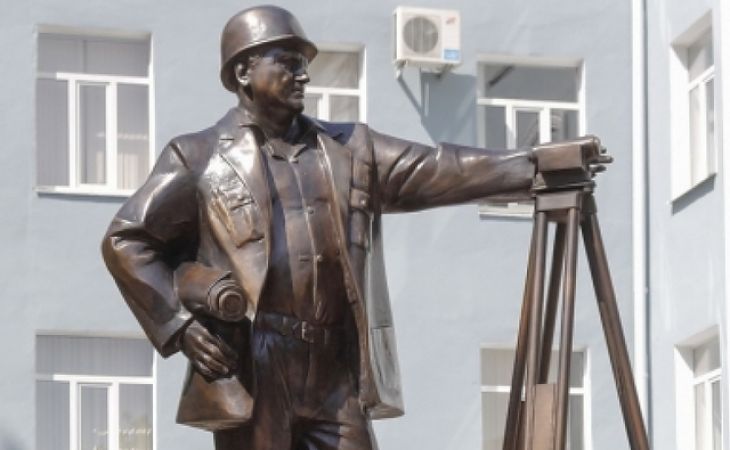 Памятник строителям установят в Барнауле
