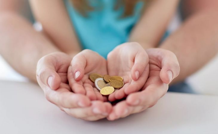 Минтруд планирует увеличить выплаты семьям с детьми от трех до семи лет