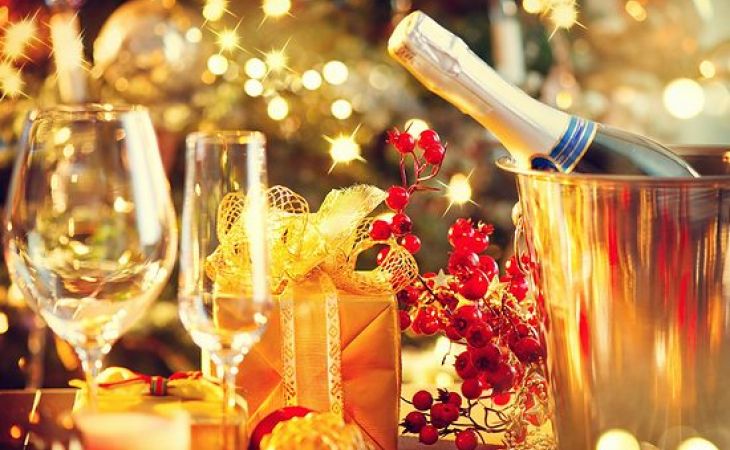 Группа ВТБ: сибиряки сократили спрос на шампанское перед Новым годом