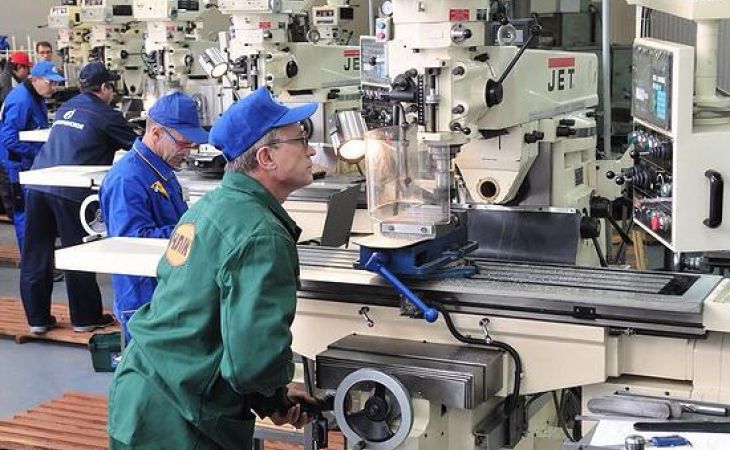 ВТБ: госпрограмма ФОТ 2.0 позволила сохранить 14 тысяч рабочих мест в Алтайском крае и Республике Алтай