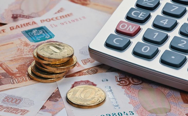 Выплаты по 10 тысяч рублей на школьников начнутся со 2 августа