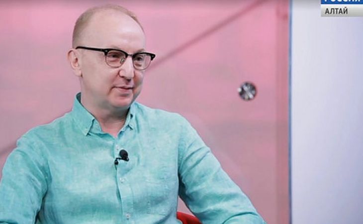 Доцент АГМУ Денис Фуголь в интервью "Вести-Алтай" рассказал, как живут люди с редкими генетическими заболеваниями