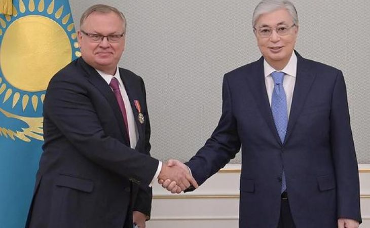Президент–председатель правления ВТБ Андрей Костин встретился с президентом, премьер-министром и клиентами банка в Казахстане
