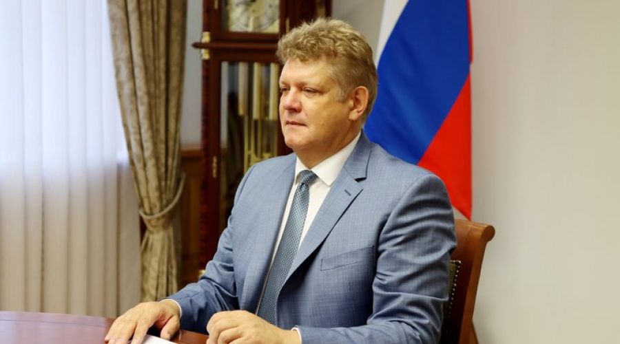 Сибирский полпред поздравил Виктора Томенко с победой на выборах