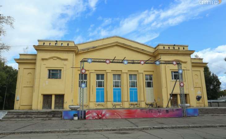 Здание бывшего ДК "Трансмаш". Фото: