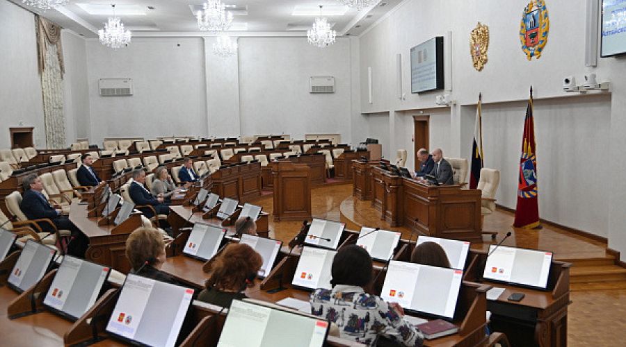 В Алтайском крае разрабатывают закон, который расширит льготы по транспортному налогу