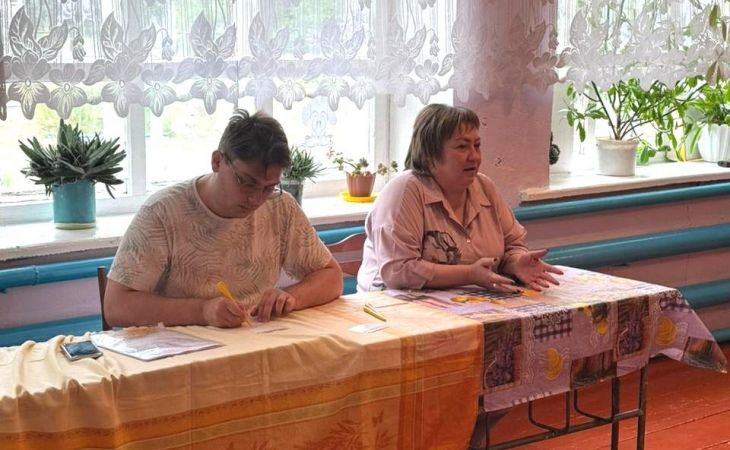 Приём в Табунском районе 