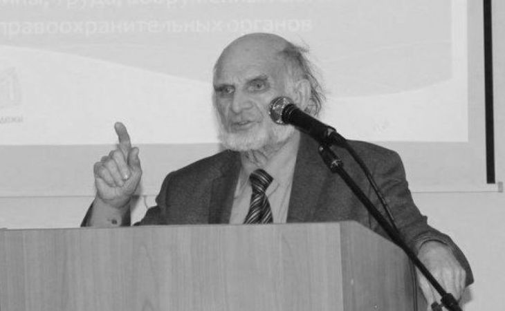 Борис Гусев