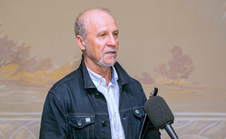 Александр Деринг