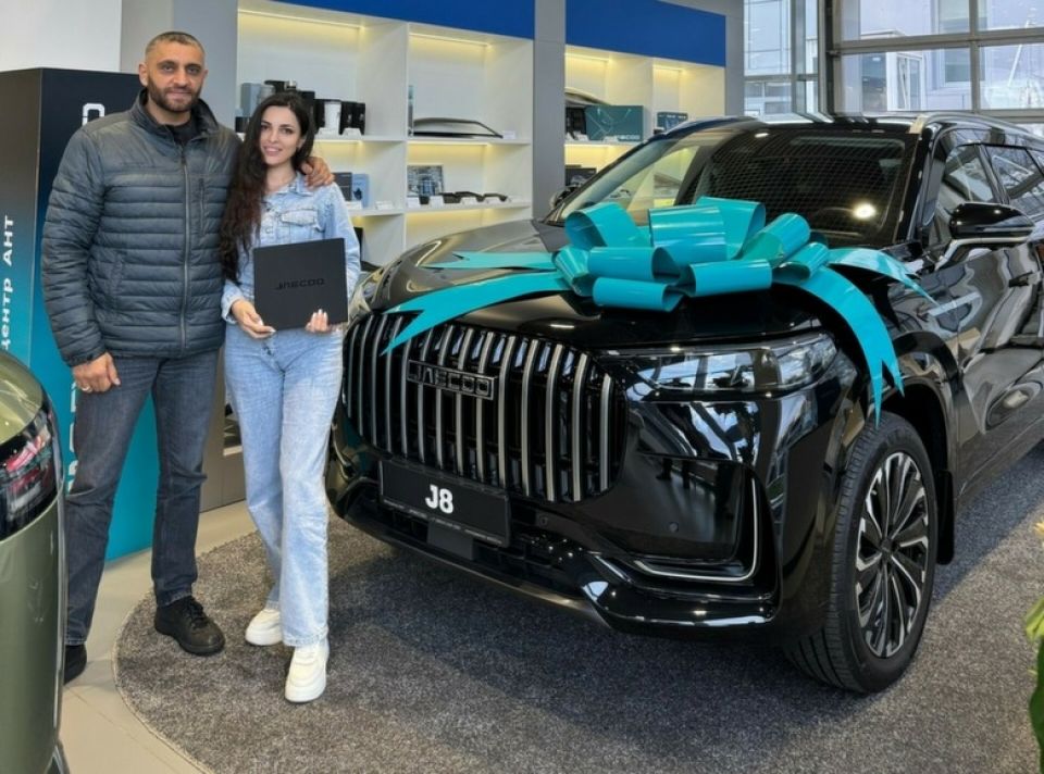 Хекоян Норайр с супругой
