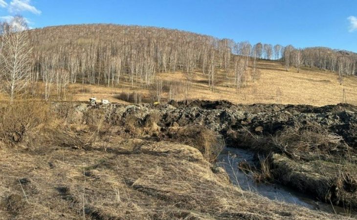 Место золотодобычи в Солонешенском районе