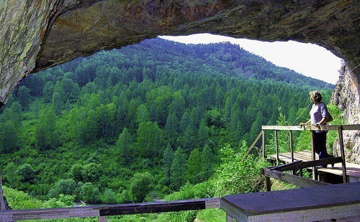 Денисова пещера