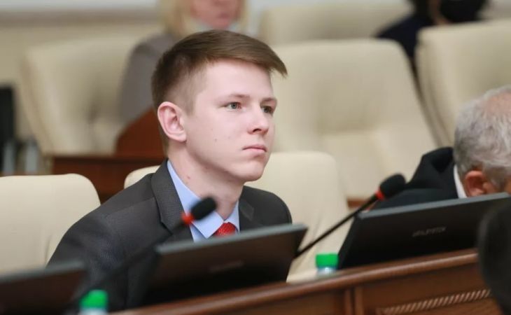 Александр Волобуев