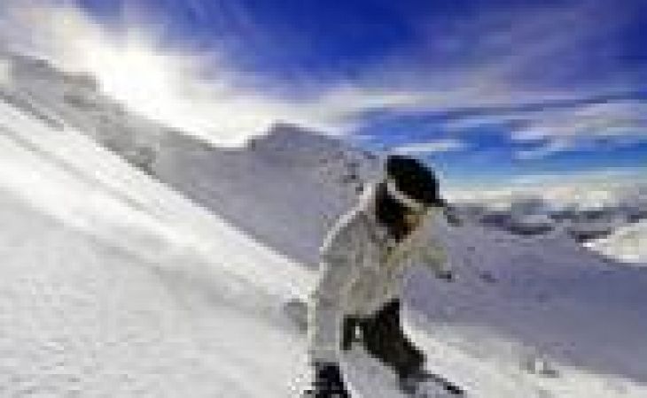 Новосибирский сноубордист, пропавший на Эльбрусе, найден живым