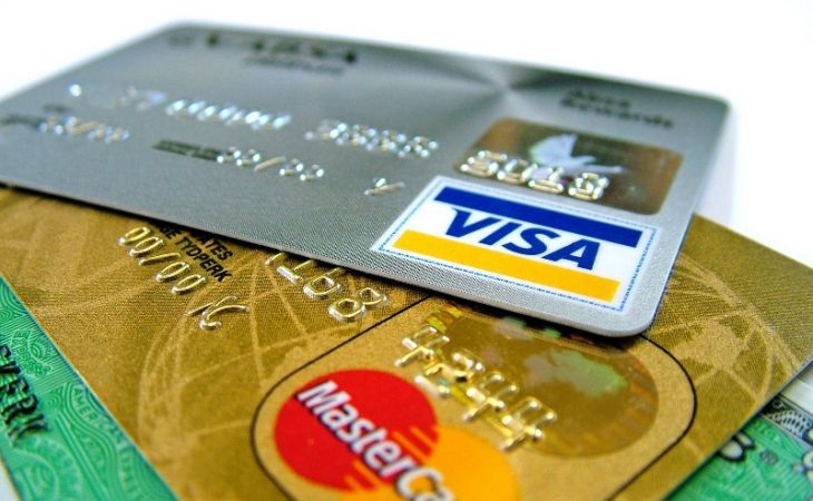 США заблокировали Visa и MasterCard у клиентов банка "России"