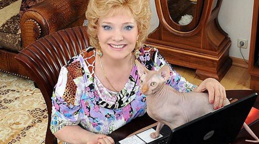 Народная артистка Екатерина Шаврина госпитализирована после страшной аварии