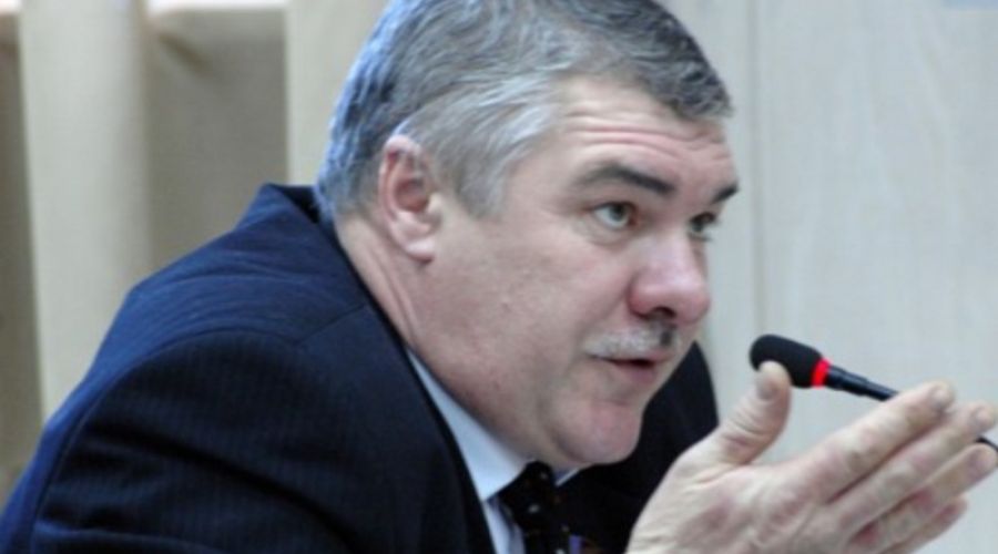 Известный на Алтае историк и политик Константин Русаков мог уехать воевать на Донбасс