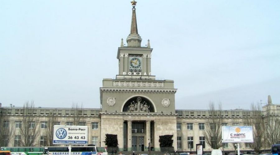 Вокзал в Волгограде эвакуировали из-за сообщения о бомбе