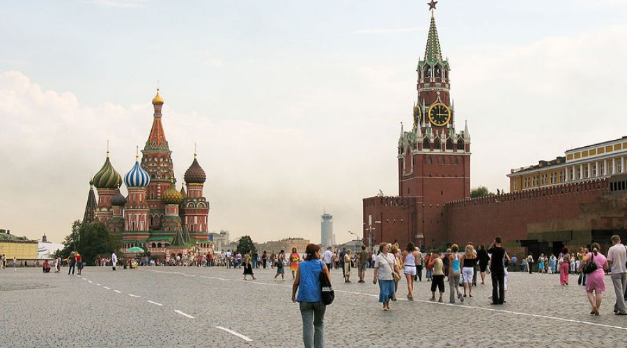 Зарубежные туроператоры начали вычеркивать Россию из своих брошюр