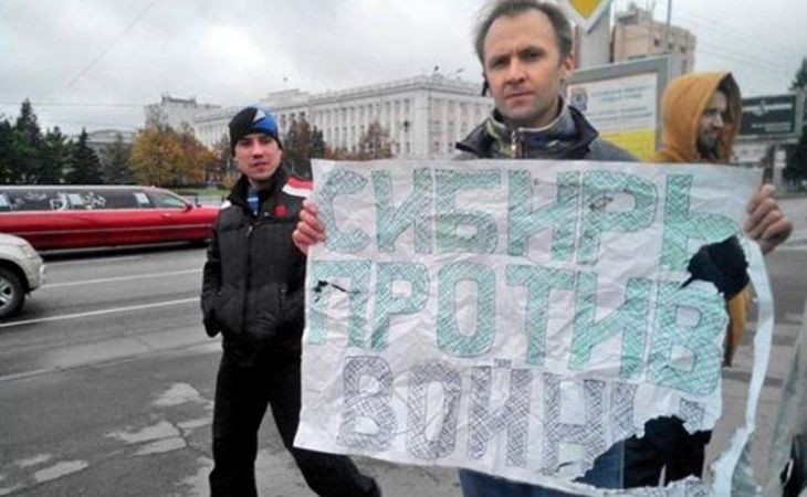 "Марш Мира" в Барнауле завершился задержанием двух оппозиционеров