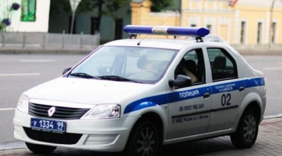 Полицейские в Барнауле задержали машину с оружием?