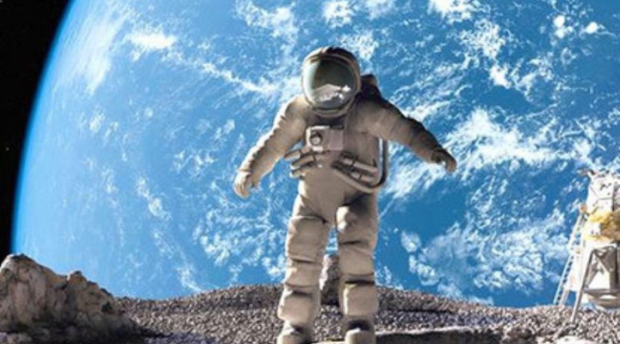 Луна недосягаема для российских космонавтов – эксперт