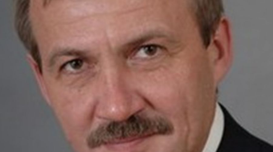 Депутат БГД Альберт Братышев ушел с поста главврача больницы №8