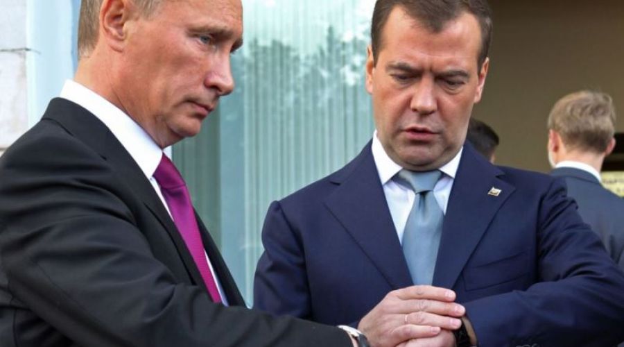 Президент, чиновники Кремля и правительства отчитались о своих доходах