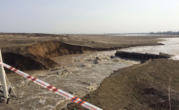 Паводок в Шипуновском районе Алтайского края размыл местную плотину