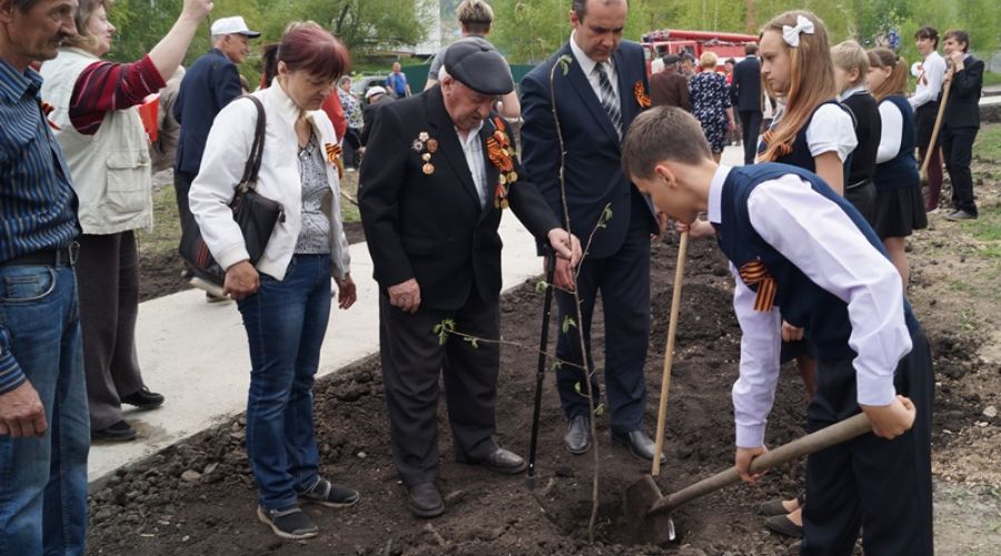 Аллея ветеранов к 70-летию Победы появилась в Белокурихе