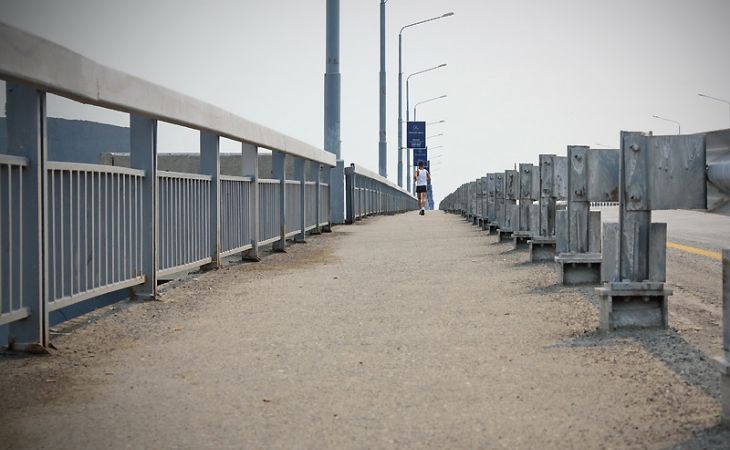 Барнаулец спрыгнул с Нового моста на глазах у сотен очевидцев