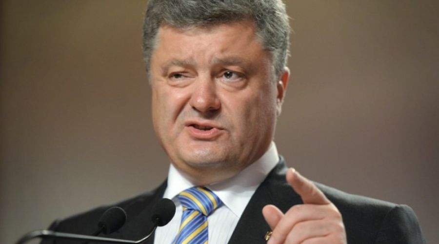 Порошенко обвинили в злоупотреблении властью при отстаивании своей недвижимости