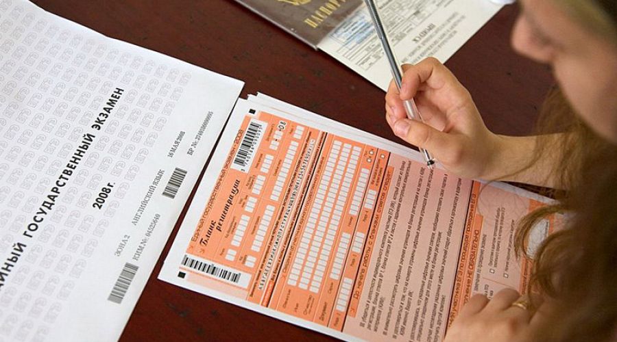 Российские выпускники недовольны подходом к оцениванию ЕГЭ по русскому языку