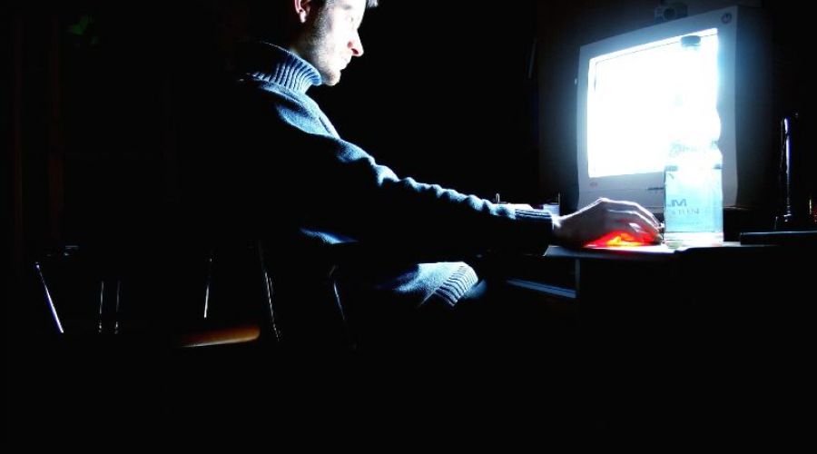Суд вынес приговор барнаульскому оппозиционеру за "экстремистский" репост