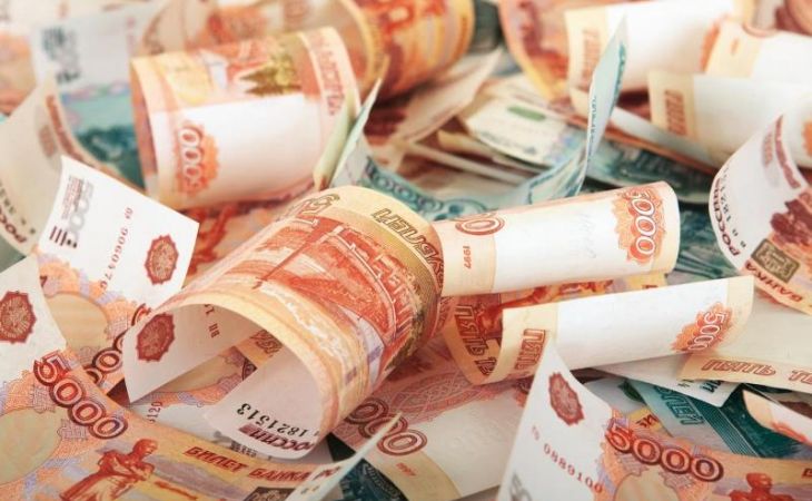 Каждый житель Алтая задолжал банкам по 126 тысяч рублей