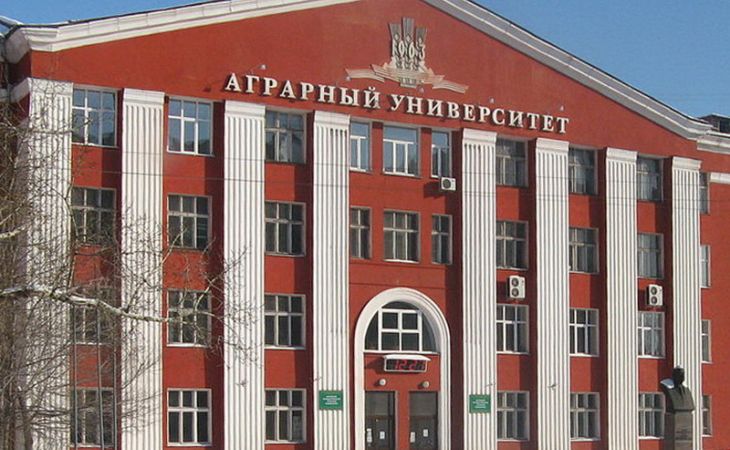 Рособрнадзор запретил принимать студентов аграрному университету на Алтае