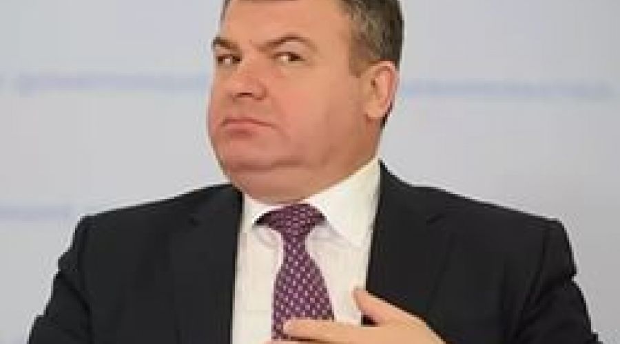 Сердюков вошел в совет директоров холдинга &quot;Вертолеты России&quot;