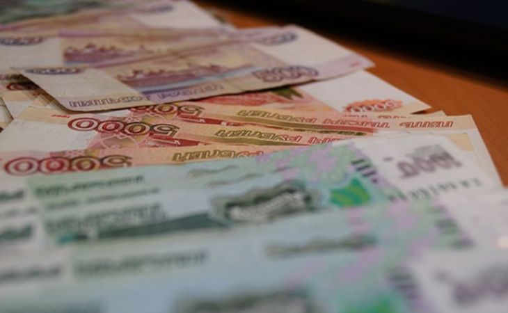 Средняя зарплата в Алтайском крае вновь оказалась самой маленькой среди регионов Сибири