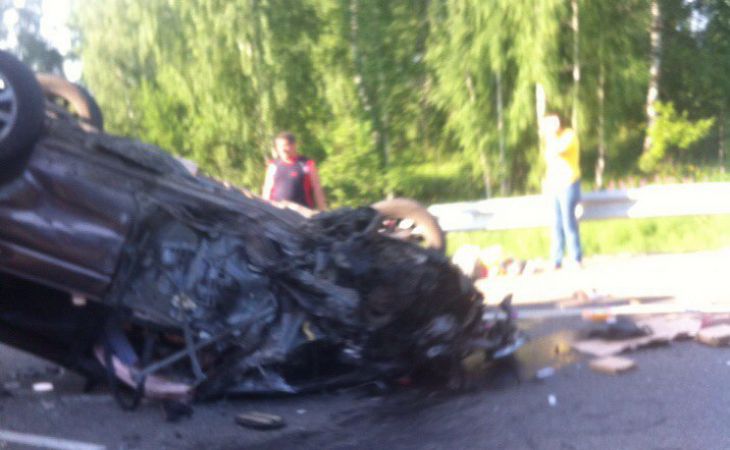Два человека погибли в страшной аварии на Алтае