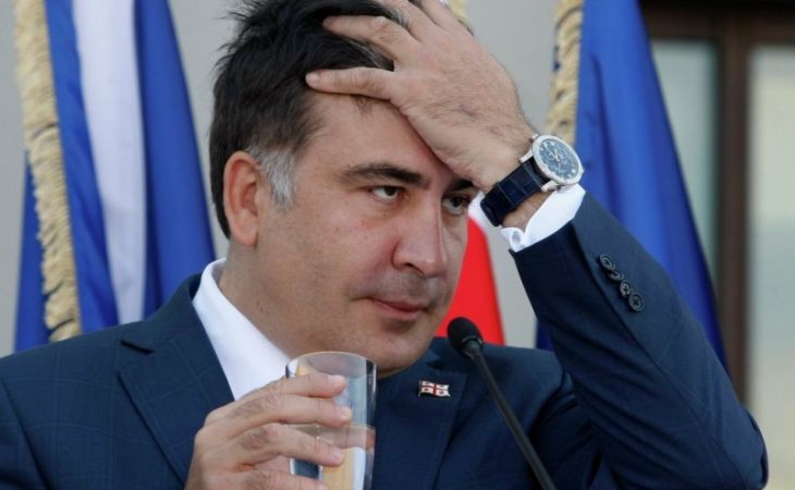 Саакашвили объявил об уходе в отставку