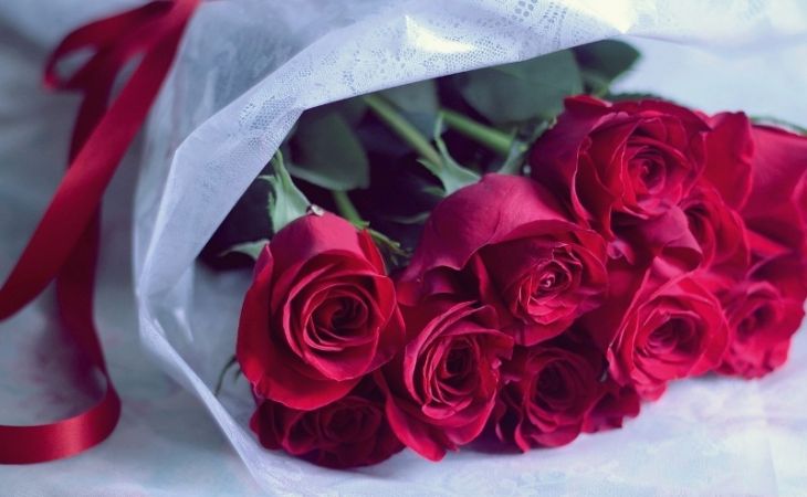 Барнаулец украл цветов на 4 тысячи рублей для подарка девушке