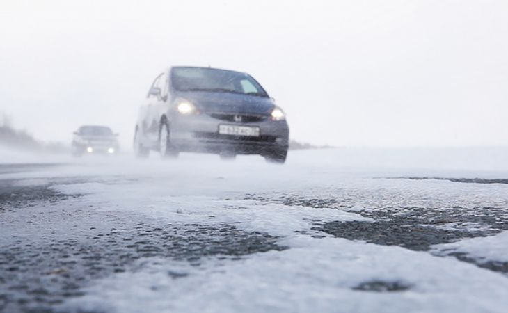 Снег, сильная гололедица и отрицательные температуры ожидаются в среду в Алтайском крае