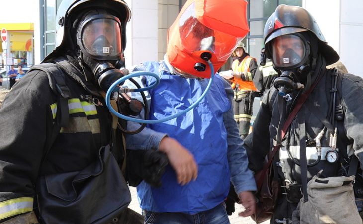Более 80 человек ликвидировали "пожар" в торговом центре "Весна"