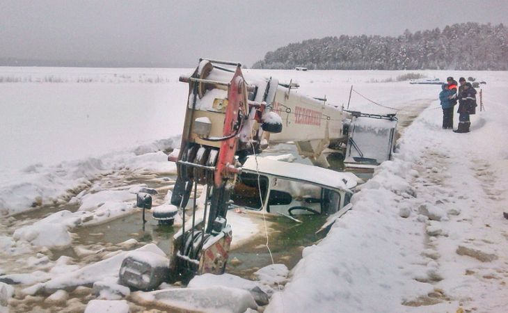 В Сибири усилена борьба с нелегальными ледовыми переправами