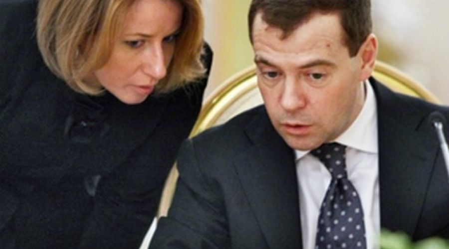 Пресс-секретарь Дмитрия Медведева уходит в ВЭБ: кто ее заменит