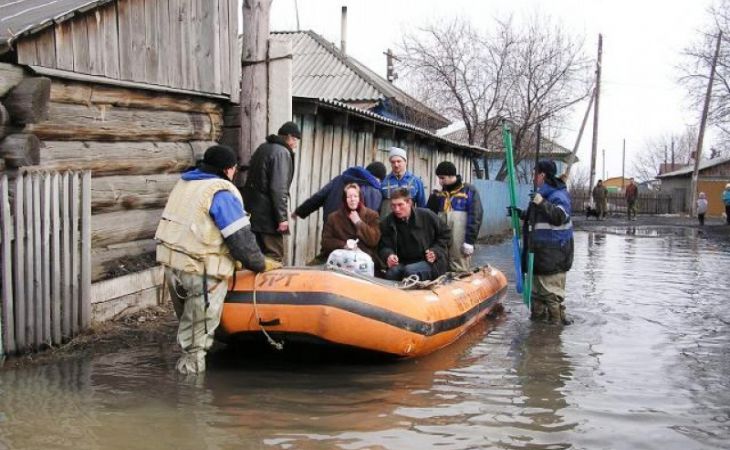 Глава МЧС России Евгений Зиничев держит на контроле ситуацию с паводком в Алтайском крае