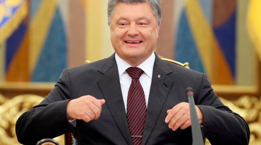 Порошенко объявил себя русскоязычным человеком